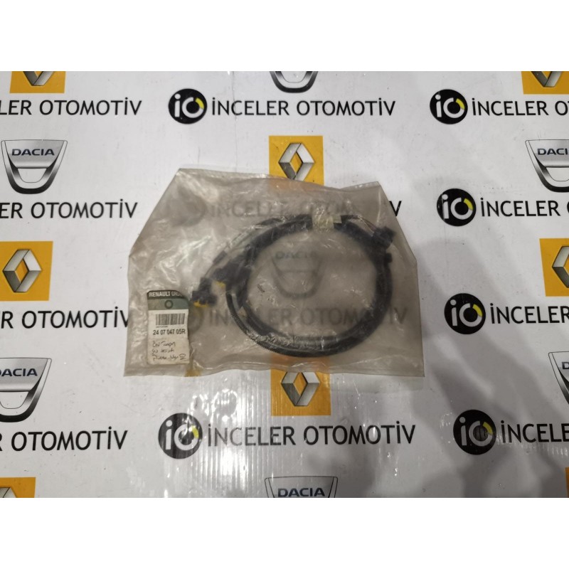 240704705R FLUENCE MEGANE 3 III SIS FAR KABLOSU TESISATI ÖN TAMPON