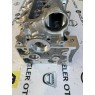 110426296R MERCEDES C180 SILINDIR KAPAK ORJINAL SUBOP UZERINDE