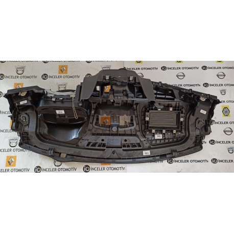 681000022R MEGANE 3 III GT LINE RS KOMPLE GOGUSLUK TORPIDO MAIS