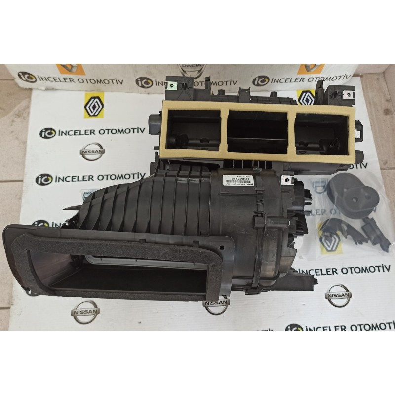 7701209522 MEGANE 2 II KALORIFER KUTUSU MAIS SIFIR