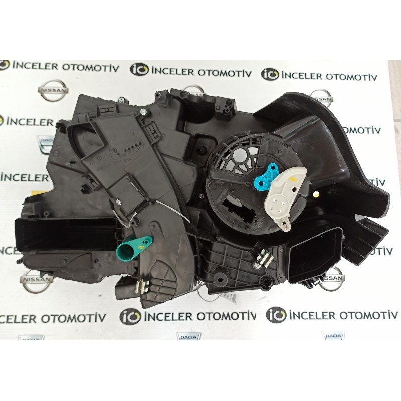 272703923R DACIA DUSTER KOMPLE KALORIFER KUTUSU KAZANI MAIS