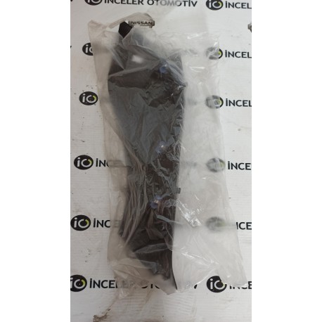 849500041R MEGANE 3 III SAG ARKA ORTA KAPLAMASI MAIS